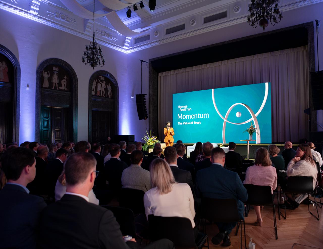 hosting-hannes-snellman-momentum-event hosting-hannes-snellman-momentum-event